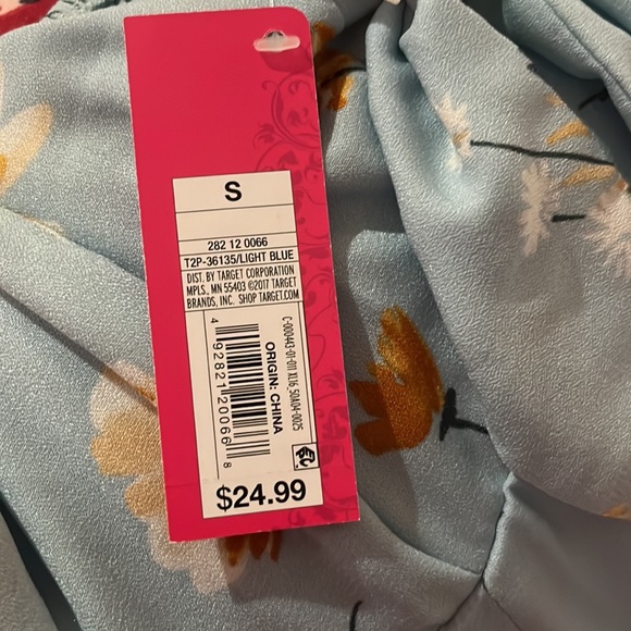 Womens dress - Picture 7 of 8